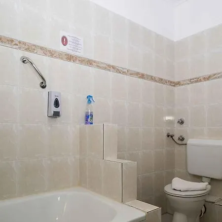In Heviz/balaton 18893 Apartment